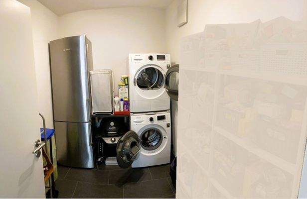 Abstellraum/Speisekammer