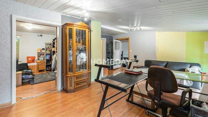 1. OG Wohnzimmer 2 2