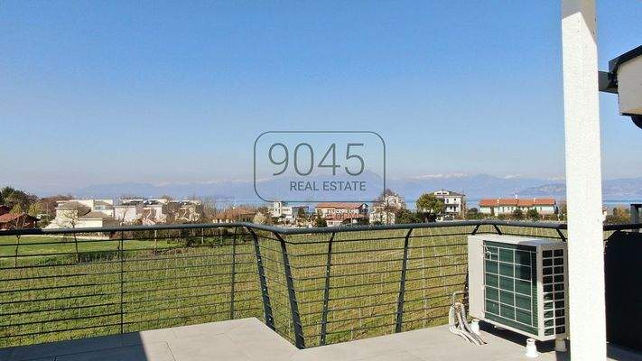 Exklusive Luxus-Apartments in Peschiera del Garda mit Blick auf den Gardasee und Sirmione
