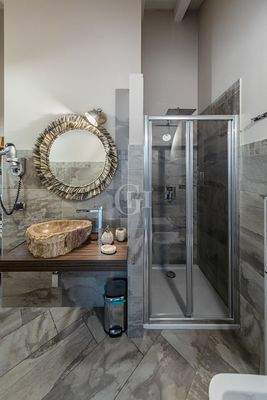 Badezimmer Zimmer 3 im zweiten Stock