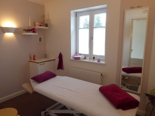 Physio,- Massageraum