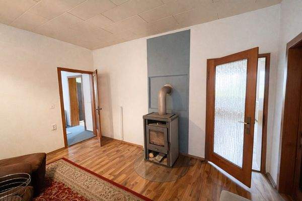 Wohnzimmer mit Kamin