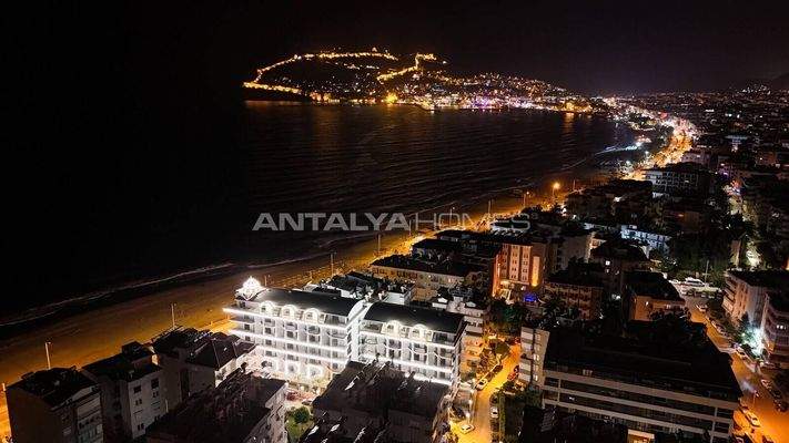 Well Located Dazzling Seafront Apartments in Alanya