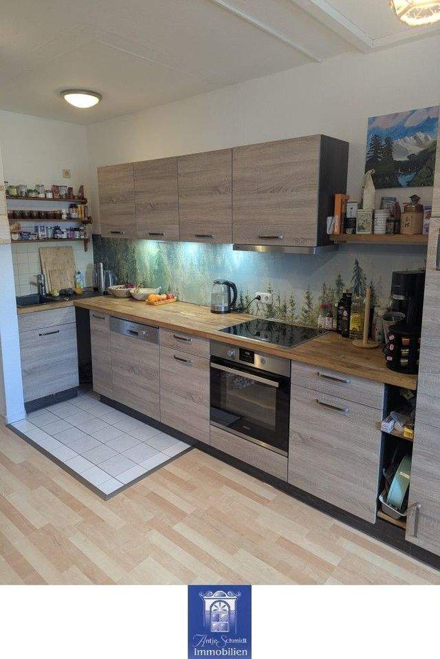 Entzückende Wohnung in zentraler Lage in Coswig! - Photo 1