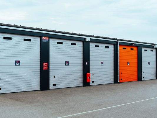 Sicher durch Videoüberwachung auf dem Gelände (7)