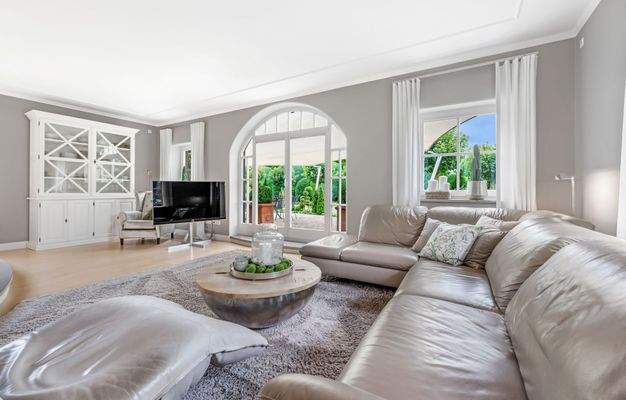 Wohn - / Esszimmer (Wohnhaus 2)