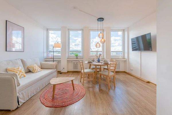 841980ed-327d-48f5-814d-223fee8949c4