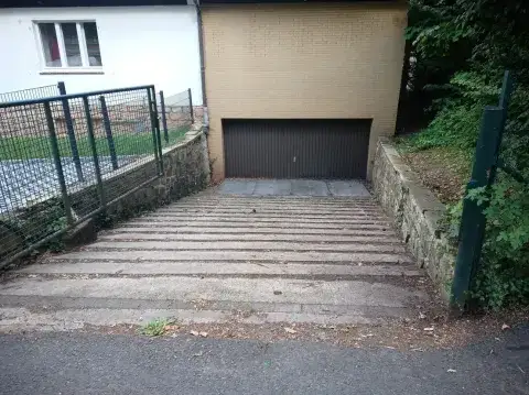 Kassel Garage, Kassel Stellplatz