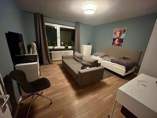 Schlafzimmer 2025.jpg