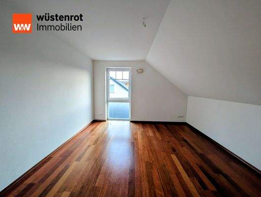 1. Schlafzimmer im DG