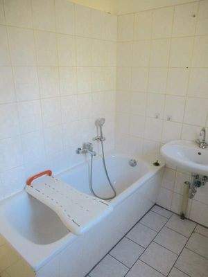 Vorderhaus Badezimmer