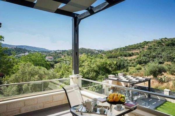 Kreta - Steinvilla mit Pool in Almyrida zu verkaufen