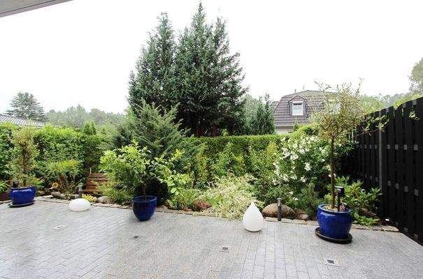 Terrasse Blick in den Garten