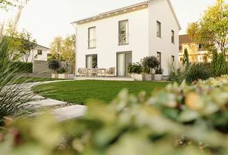 Ext_Stadthaus_Flair_124_Satteldach_Garten.png