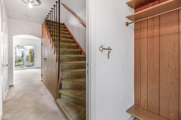 Windfang und Flur im Erdgeschoss