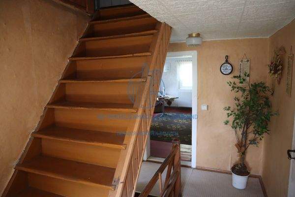 Flurbereich im OG - Aufgang in das DG