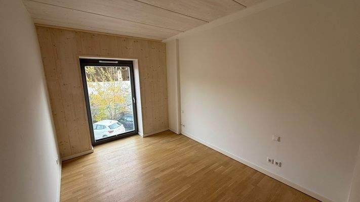 WhatsApp Image 2025-11-19 at 22.18.01(11)