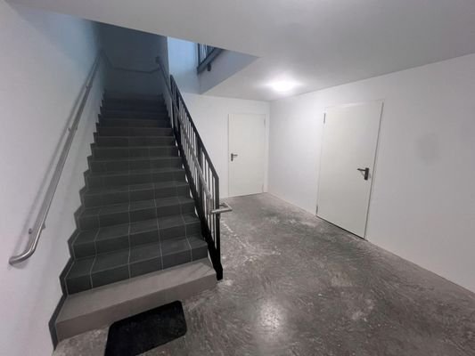 Abgang Keller (mit Lift erreichbar)