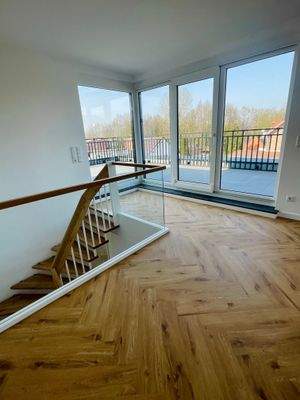 Wohnzimmer mit Dachterrasse 1