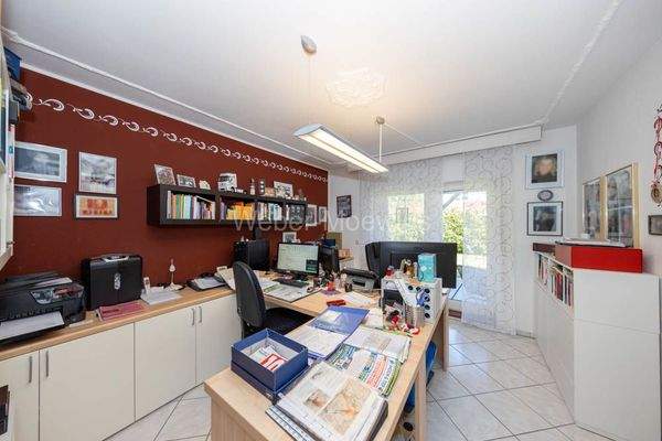 3316 EG Schlafzimmer - aktuell Büro