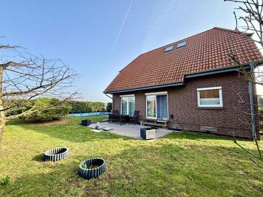 Terrassenansicht Gebäude