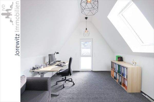 013 - EG - Hobbyraum über Garage