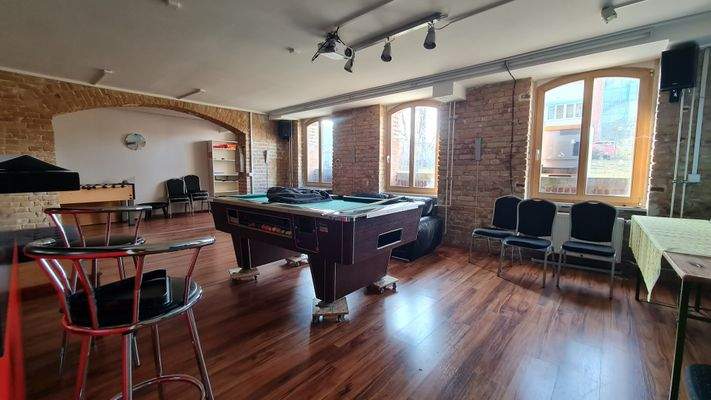 Café im Souterain.jpg