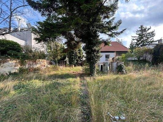 Grundstück mit Abrisshaus