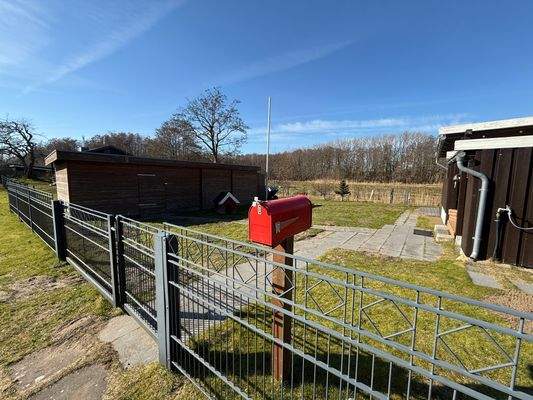 Zugang über Pforte und Gartentor