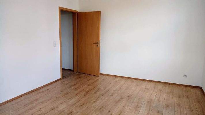 PHOTO-2025-05-23-12-30-41_7