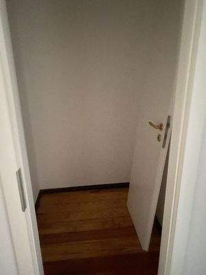 AK am Ende des Flures