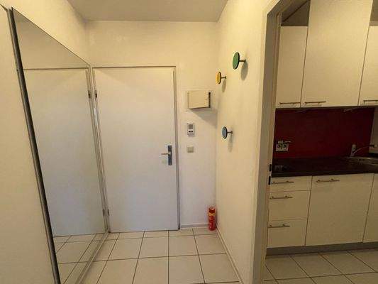 Eingangsbereich und Küche