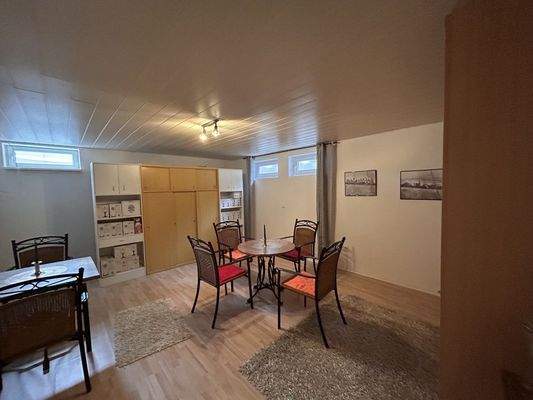 Aufenthaltsraum Untergeschoss