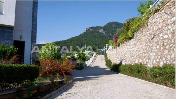Unique-Design House with Farmland in Alanya Kestel