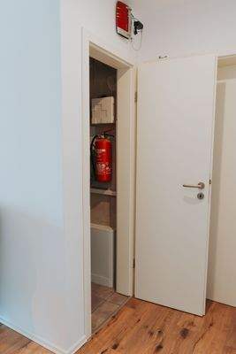 Abstellraum unter Treppe