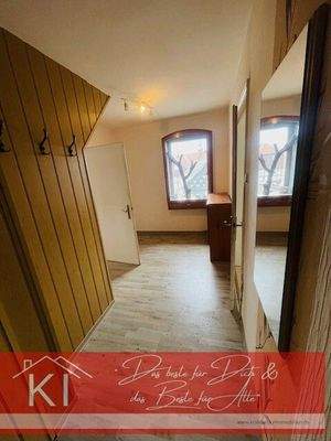 OG Flur mit Zugang Dachboden