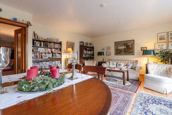 Wohn-/ Essbereich Ansicht II  - HP