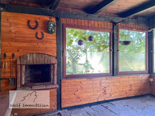 Kamin im Gartenhaus