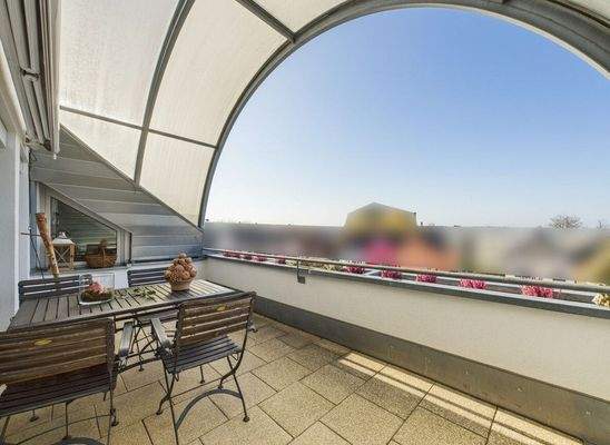 Loggia mit Blick über Roth