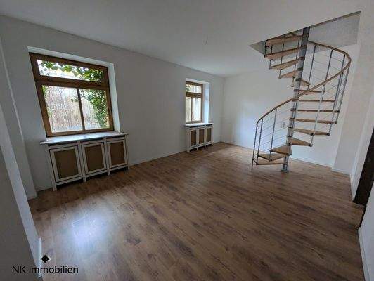 Schlaf-/Arbeitszimmer