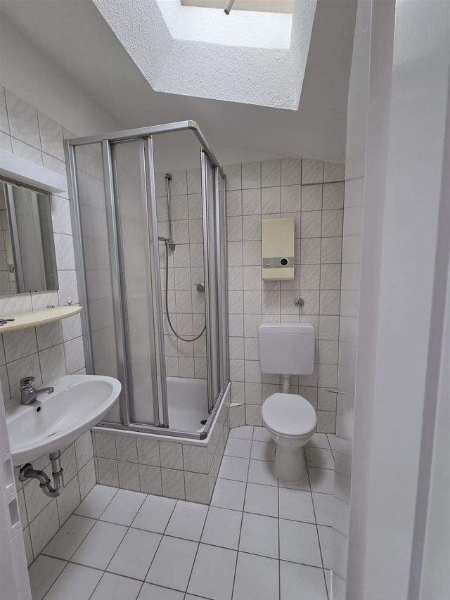 Helle 2-Zimmer- Altbauwohnung in Uni-Nähe // Schweffelstraße - Photo 2