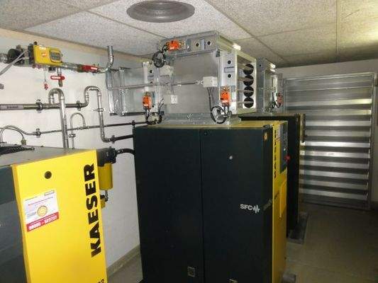 Geb.3 Kompressorenraum.JPG