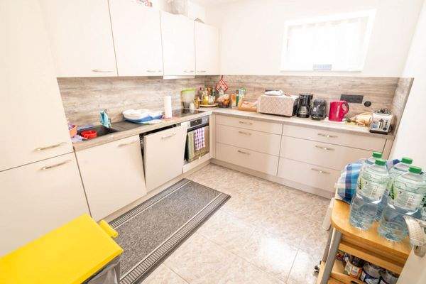 Einliegerwohnung - Küche