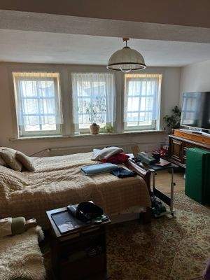 Schlafzimmer Haus rechts vermieteter Teil