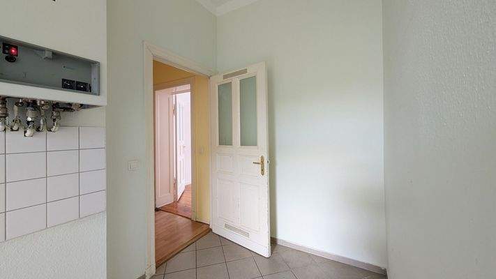 Blick Küche zum Flur