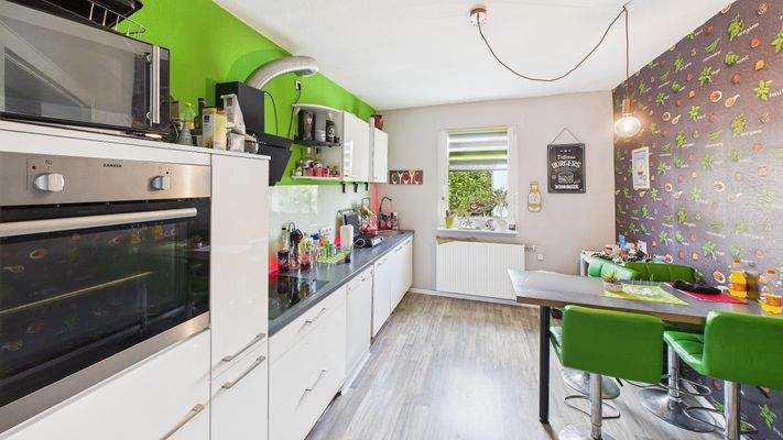 CAM03143G0-PR0190-STILL016