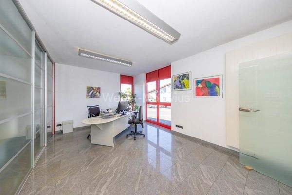 3396 Bürotrakt Büro EG