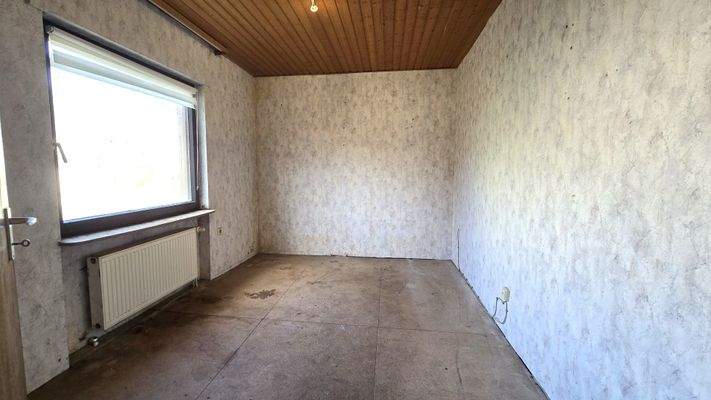 EG: Zimmer im Eingangsbereich