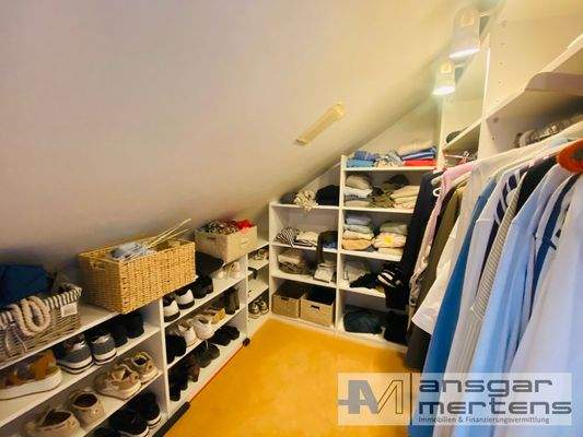 Ankleide Kinderzimmer