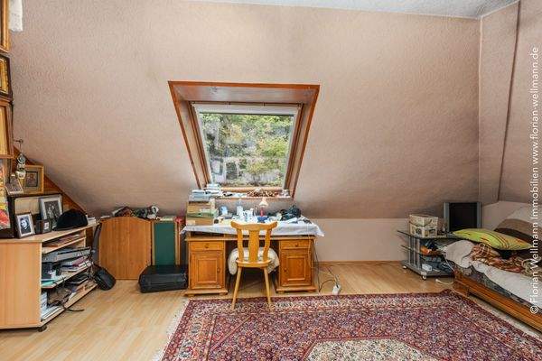 Flexibel nutzbares Wohn- und Schlafzimmer (12,68m², im Grundriss Nr. 1).
